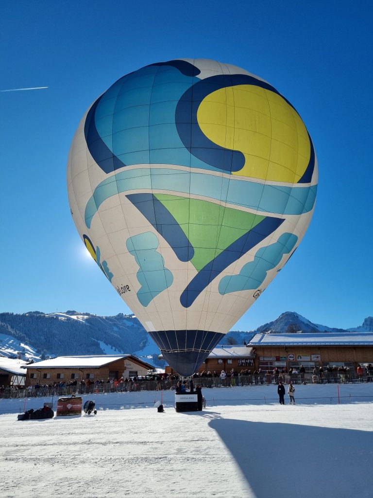 Aerocom au festival international de ballons en suisse